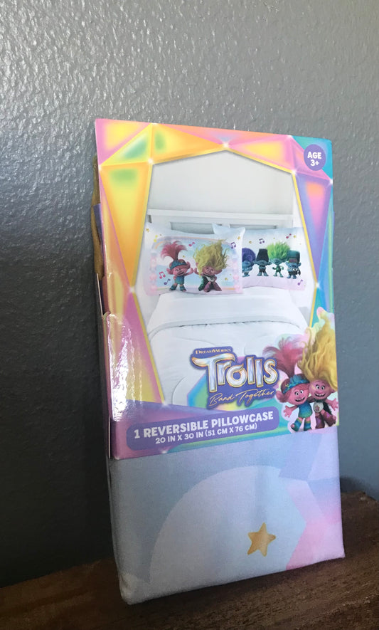 Reversible Pillowcase (Trolls)